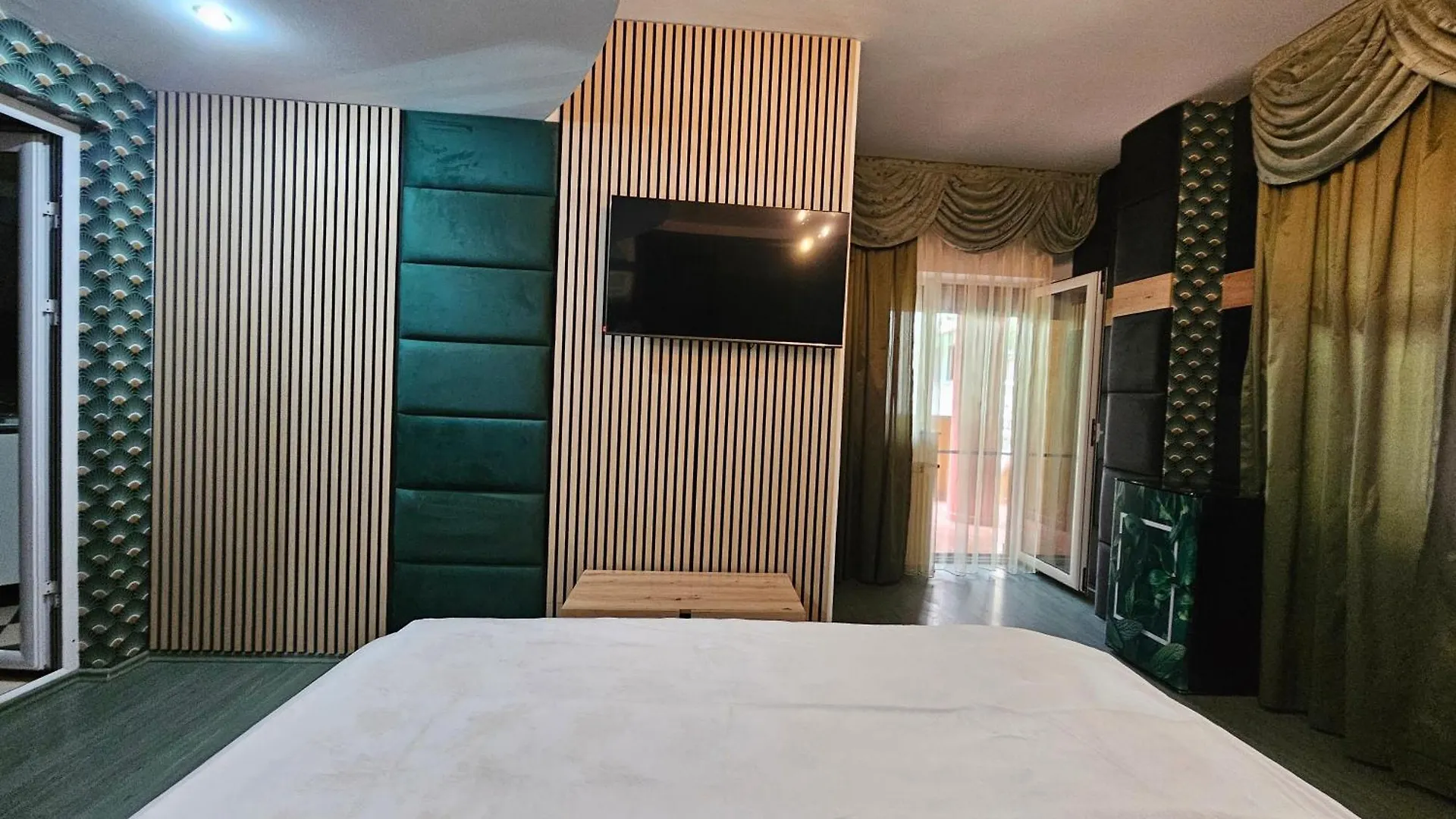 Simple Villa Rooms National Arena Self Check In Bucharest Apartment