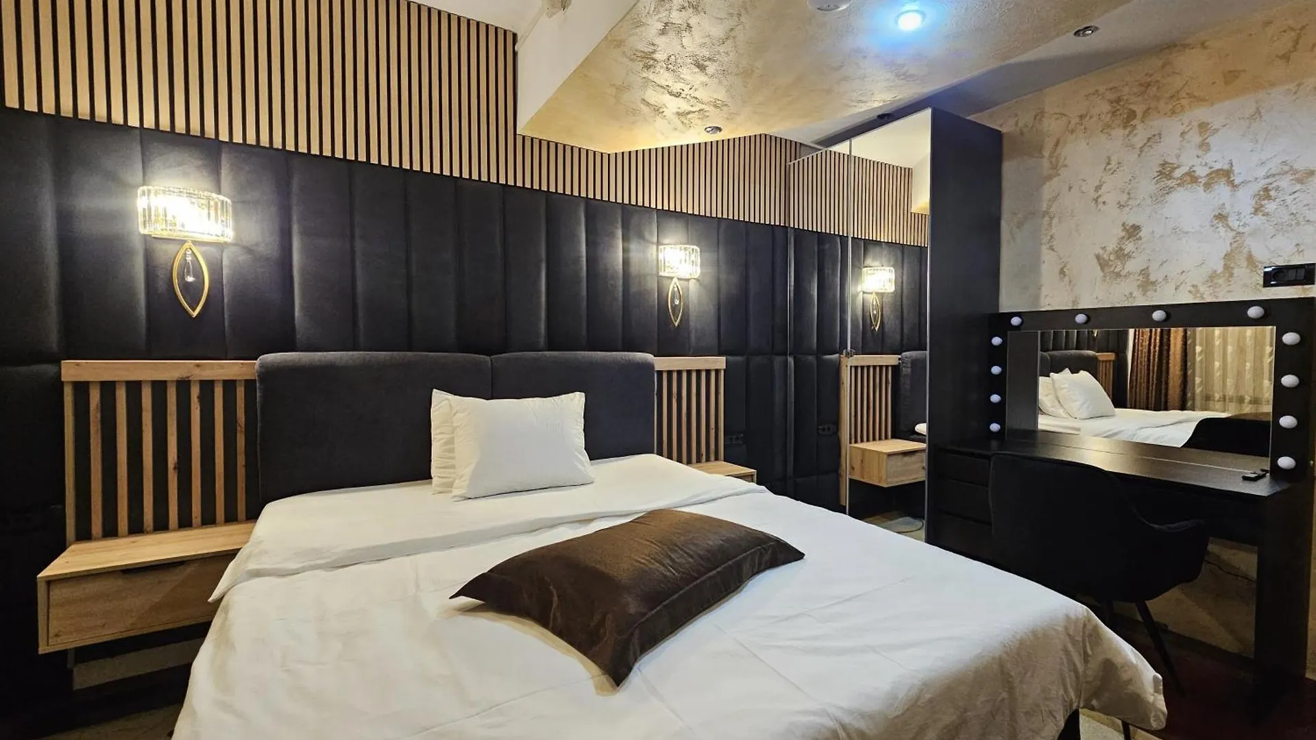 Simple Villa Rooms National Arena Self Check In Bucharest Romania