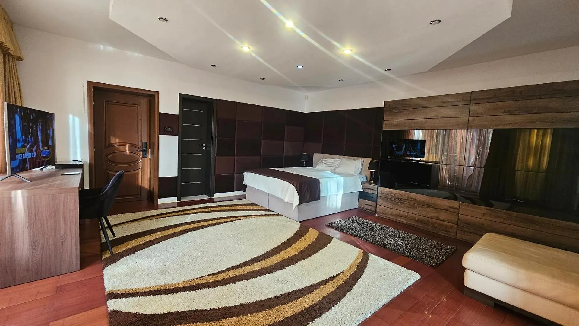 Apartment Simple Villa Rooms National Arena Self Check In Bukarest Rumänien