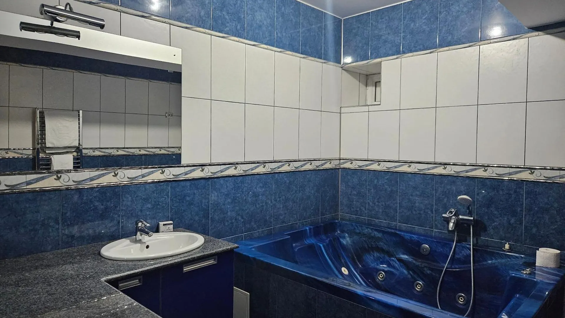 Apartment Simple Villa Rooms National Arena Self Check In Bukarest