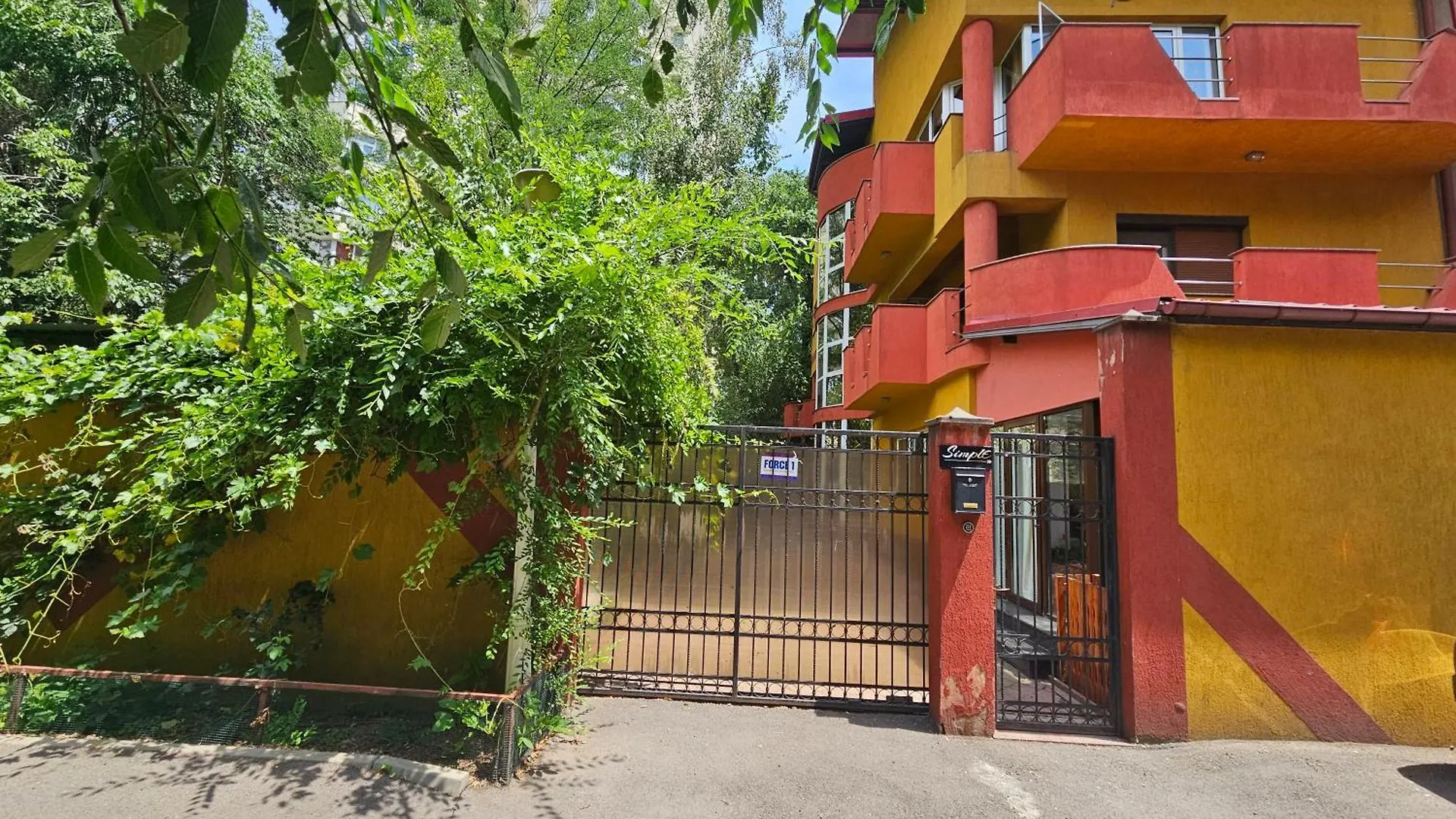 Apartment Simple Villa Rooms National Arena Self Check In Bukarest